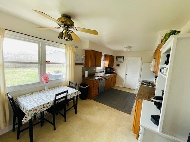 3714 BUCK Avenue, Joliet, IL 60431