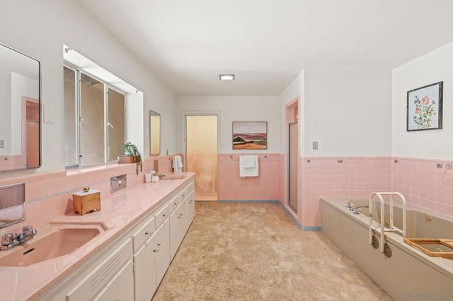 2652 54 Mountain View Dr, Escondido, CA 92027