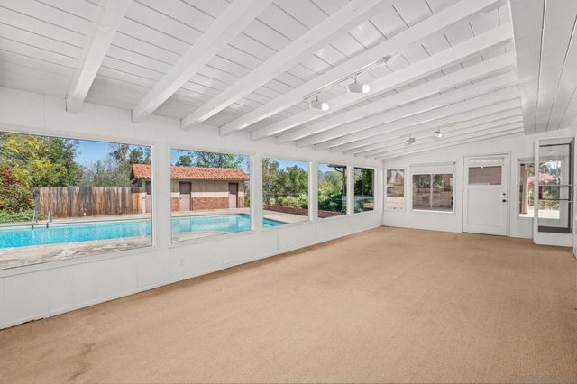 2652 54 Mountain View Dr, Escondido, CA 92027