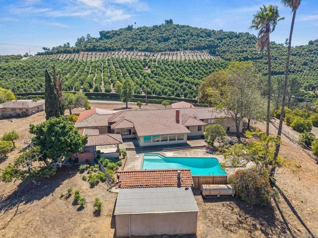 2652 54 Mountain View Dr, Escondido, CA 92027