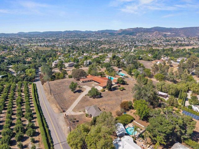 2652 54 Mountain View Dr, Escondido, CA 92027