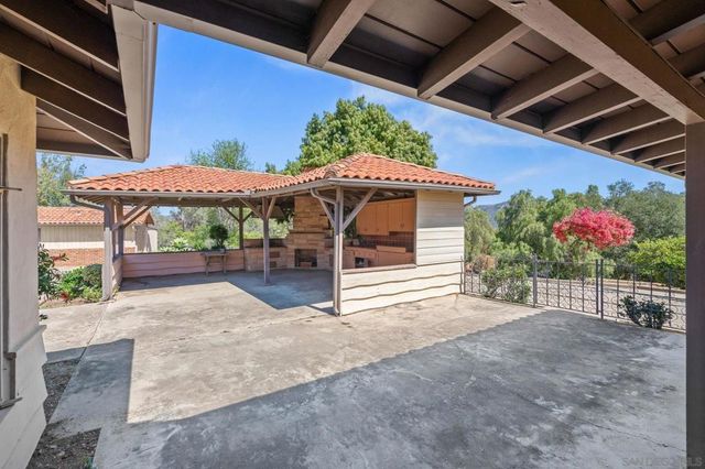 2652 54 Mountain View Dr, Escondido, CA 92027