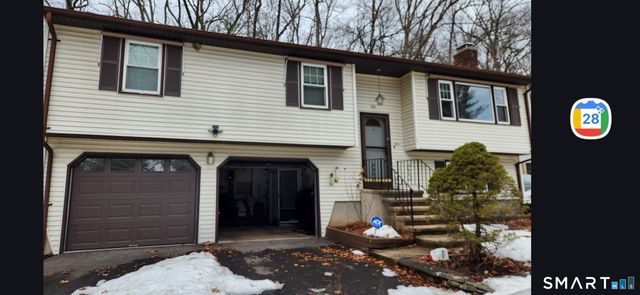 90 Orleans Drive, Bristol, CT 06010