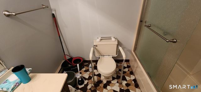 90 Orleans Drive, Bristol, CT 06010