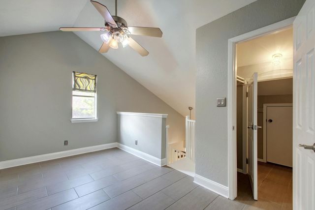 2500 Burleson RD 319, Austin, TX 78741