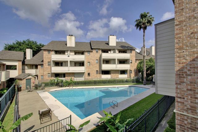 2500 Burleson RD 319, Austin, TX 78741