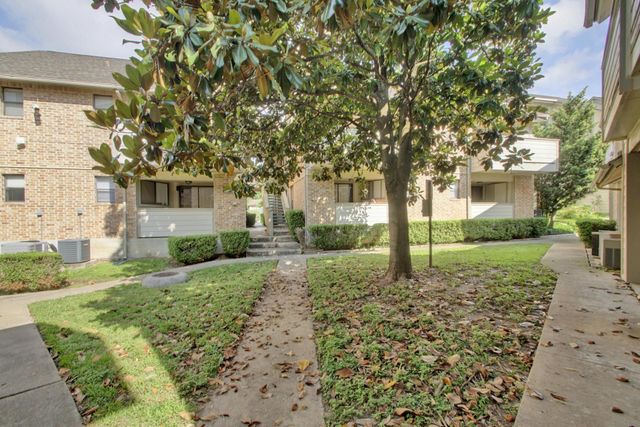 2500 Burleson RD 319, Austin, TX 78741