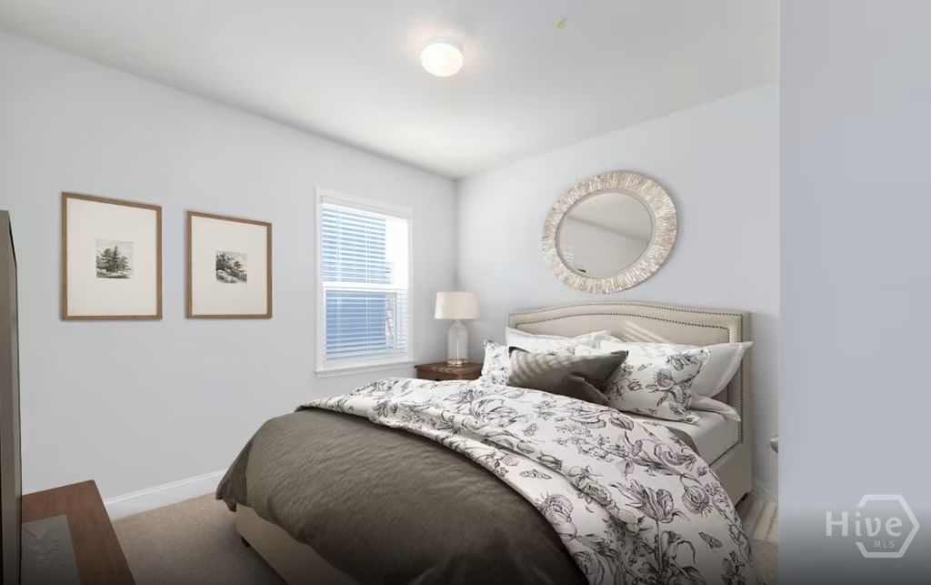 Image 9 of property listing at 164 Elwood Road, Richmond Hill, GA 31324