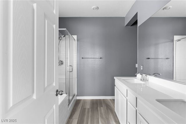 5730 Sky Pointe Drive 144, Las Vegas, NV 89130