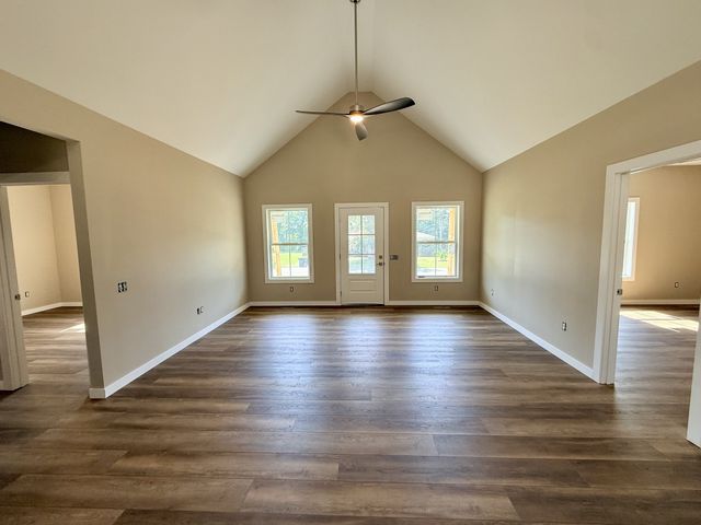 851 Anthony Avenue, Smithville, TN 37166