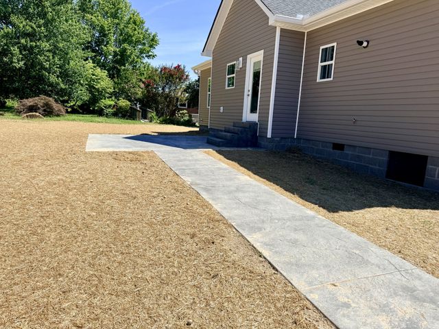 851 Anthony Avenue, Smithville, TN 37166