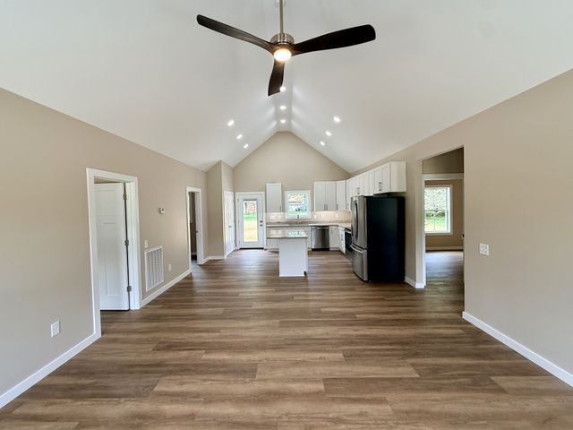 851 Anthony Avenue, Smithville, TN 37166