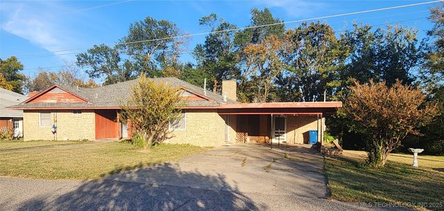 1672 S Velma Avenue, Atoka, OK 74525