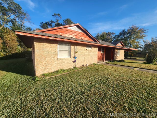 1672 S Velma Avenue, Atoka, OK 74525