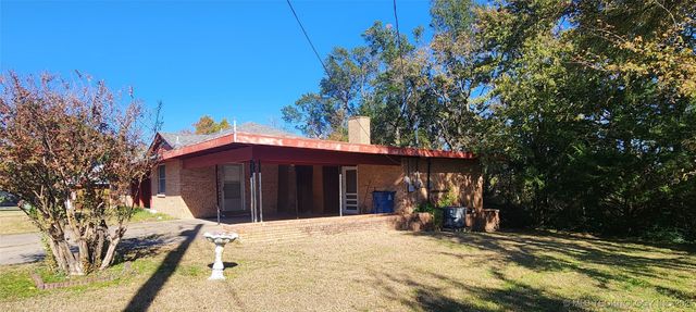 1672 S Velma Avenue, Atoka, OK 74525