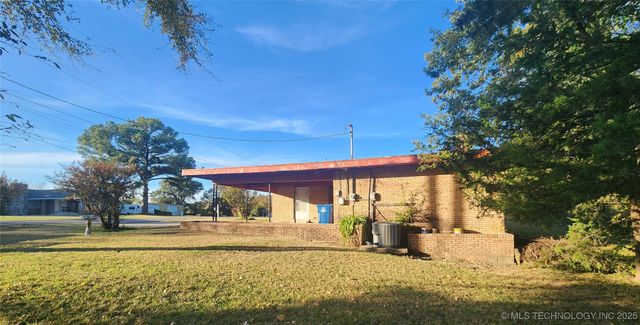 1672 S Velma Avenue, Atoka, OK 74525