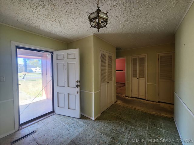 1672 S Velma Avenue, Atoka, OK 74525