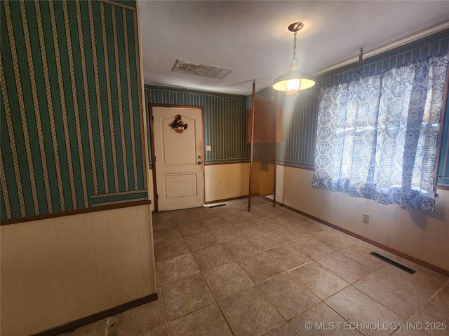 1672 S Velma Avenue, Atoka, OK 74525