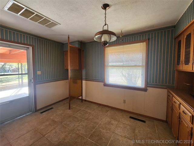 1672 S Velma Avenue, Atoka, OK 74525