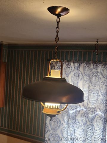 1672 S Velma Avenue, Atoka, OK 74525