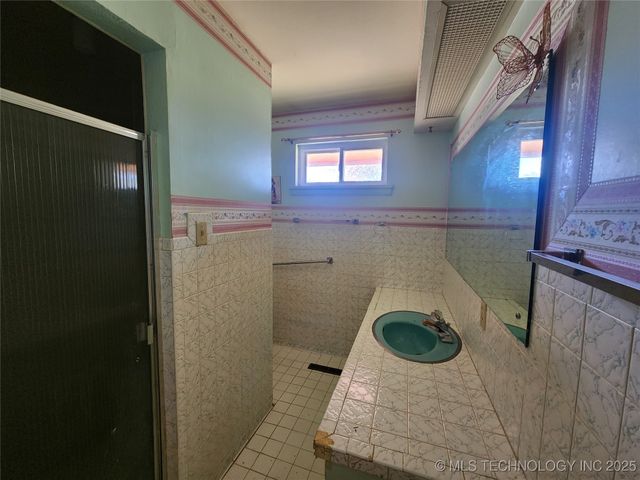 1672 S Velma Avenue, Atoka, OK 74525