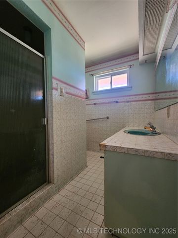 1672 S Velma Avenue, Atoka, OK 74525