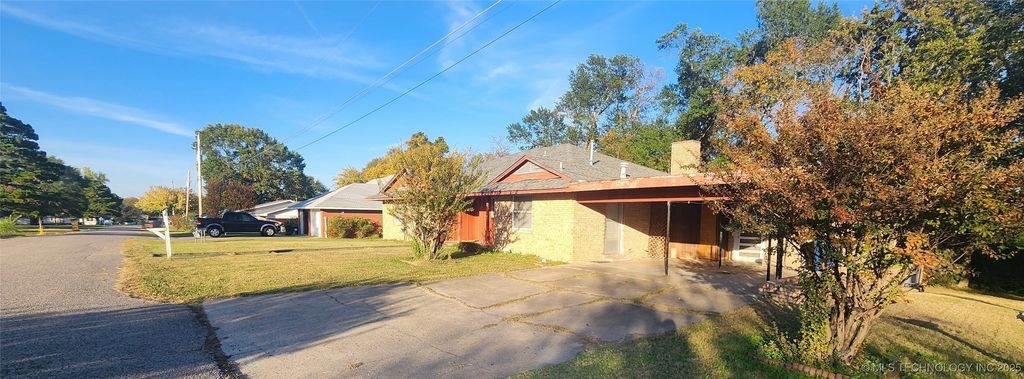 1672 S Velma Avenue, Atoka, OK 74525