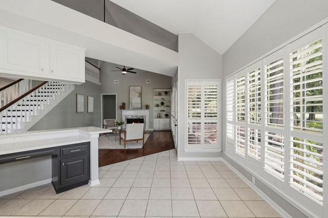 1627 Pecan Crossing Drive, Richmond, TX 77406