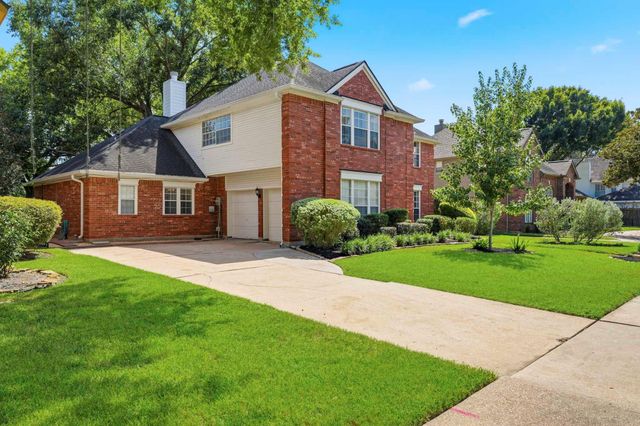 1627 Pecan Crossing Drive, Richmond, TX 77406