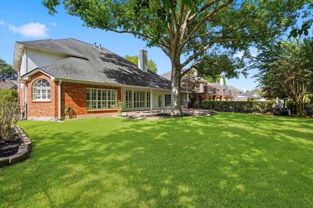 1627 Pecan Crossing Drive, Richmond, TX 77406