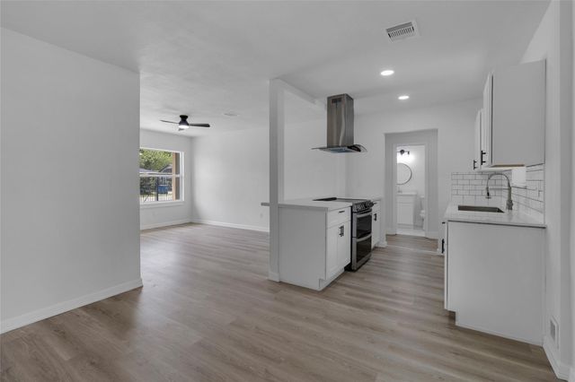 3219 Brea Crest St, Houston, TX 77093