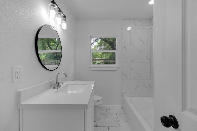 3219 Brea Crest St, Houston, TX 77093