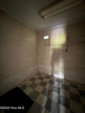 2859 Hwy 258 N, Kinston, NC 28504