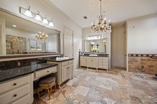 1924 Kings Pass, Heath, TX 75032