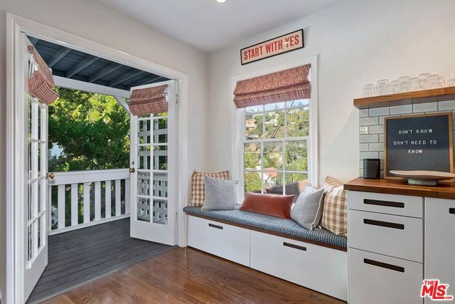 5912 Canyon, Los Angeles, CA 90068