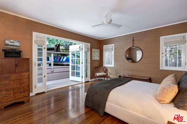 5912 Canyon, Los Angeles, CA 90068