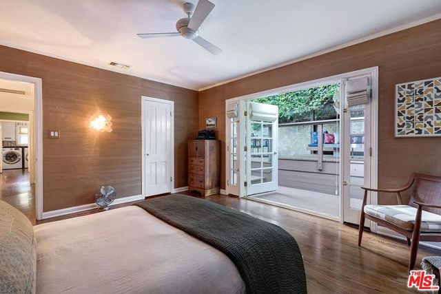 5912 Canyon, Los Angeles, CA 90068