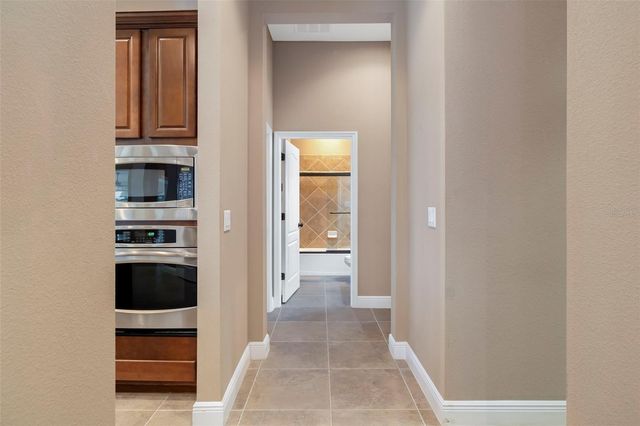 8420 WEBBER ROAD, Sarasota, FL 34240