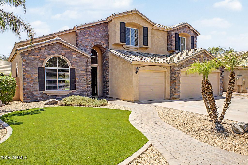 149 E GAIL Drive, Gilbert, AZ 85296