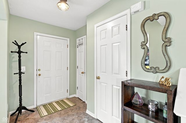 10615 Regis Court, Indianapolis, IN 46239