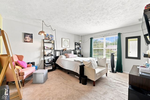 10615 Regis Court, Indianapolis, IN 46239