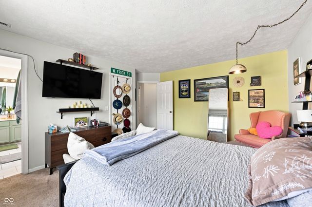 10615 Regis Court, Indianapolis, IN 46239