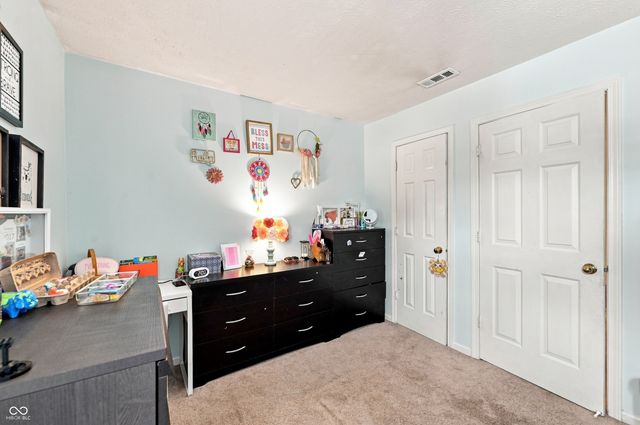 10615 Regis Court, Indianapolis, IN 46239