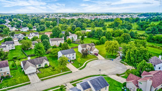 10615 Regis Court, Indianapolis, IN 46239