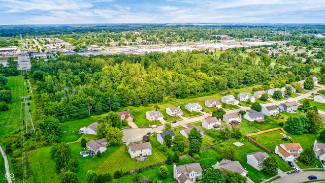 10615 Regis Court, Indianapolis, IN 46239