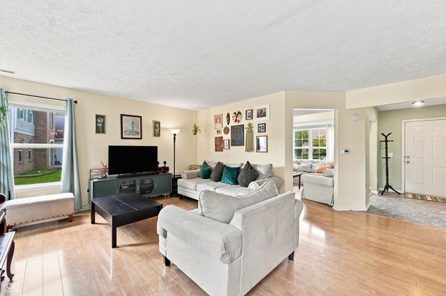 10615 Regis Court, Indianapolis, IN 46239