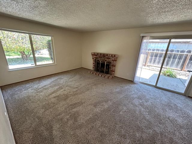 633 Saint George Drive, Salinas, CA 93905