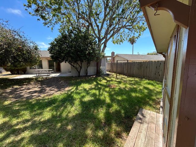 633 Saint George Drive, Salinas, CA 93905
