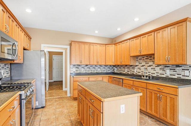 4209 GRANT LN, Columbia, MO 65203