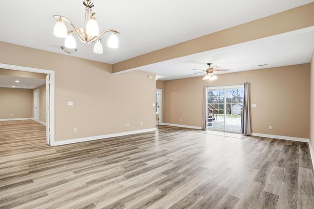 4209 GRANT LN, Columbia, MO 65203